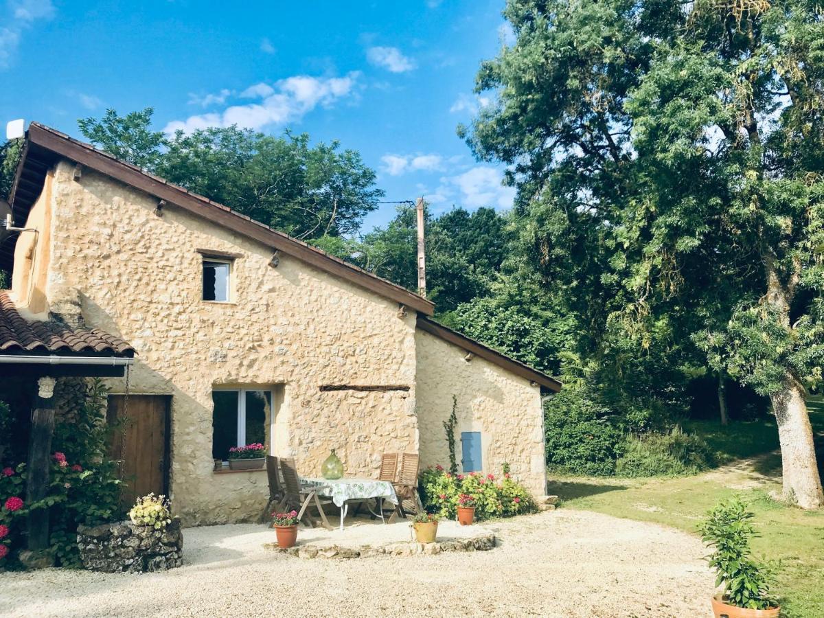 Carreron Gites Gondrin Exterior photo