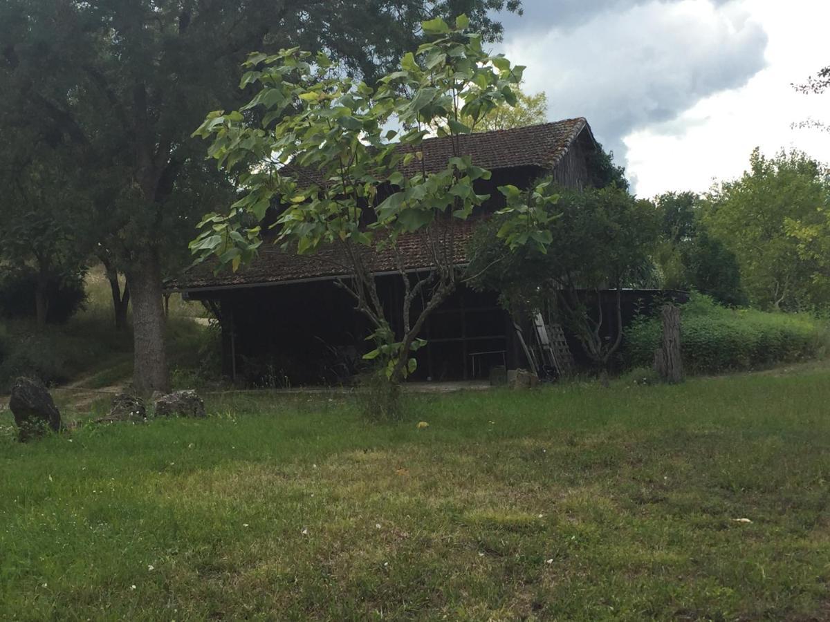Carreron Gites Gondrin Exterior photo